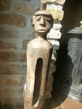 Ancien tambour à fente