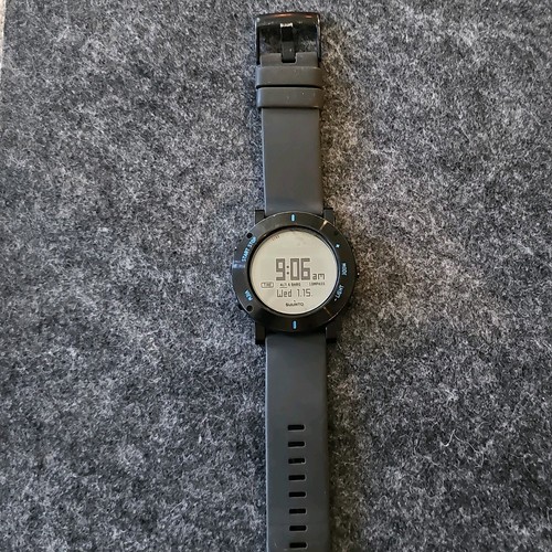 Suunto core digital wristwatch - core,