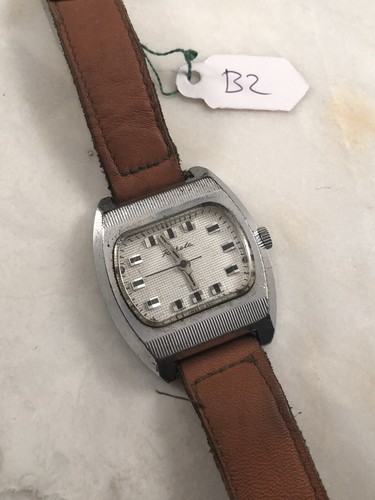 Authentic vintage raketa - authentic,