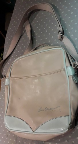 Sac bandoulière rose levis
