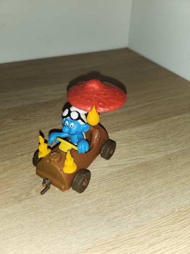 Figurine schtroumpf voiture - figurine,