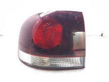 7L6945095P feu arrière gauche