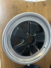 Porsche 911 6J X 16 POUCES