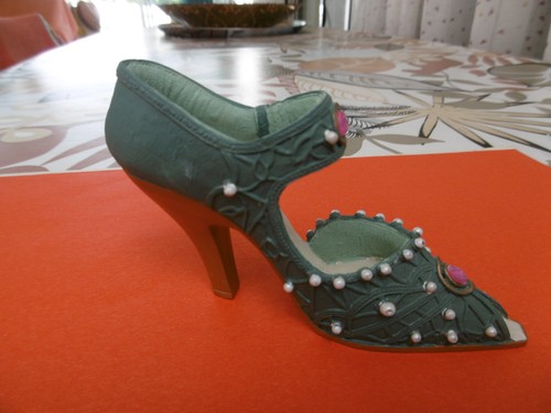 Chaussure miniature vintage - chaussure,