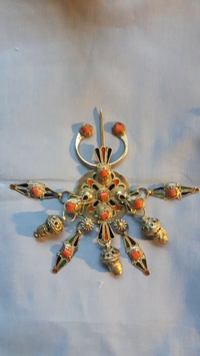 Fibule kabyle tabzimt en - kabyle,