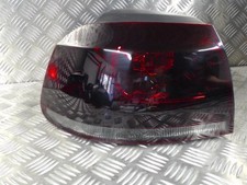 Feu arriere principal gauche