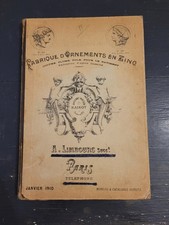Ornements en zinc cuivre plomb tole pour le batiment 1910 architecture faitage