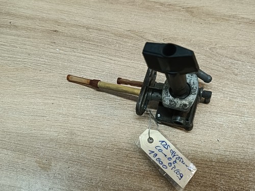 Robinet essence origine - un,
