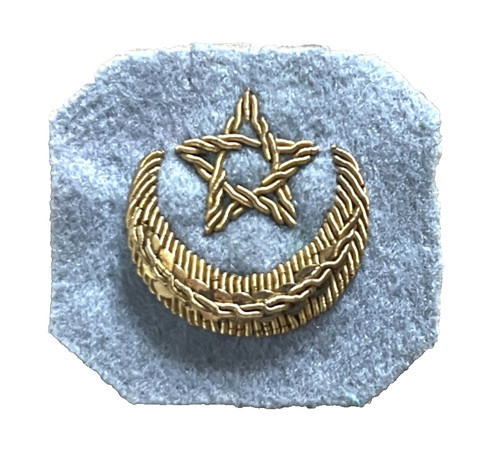 Rare insigne pour képi - pour,