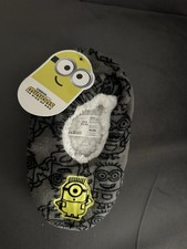 Chausson Minions Taille 31/32 Neuf Valeur 11,90e