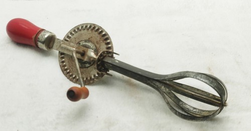 Vintage ancien fouet - ancien, batteur