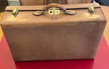 Valise Hermès cuir naturel marron, garniture en laiton à Rénover circa 1920/1930