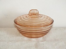 + Pot couvert ou sucrier en