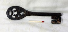 CLEF CLE FER FORGE ANCIENNE SERRURE ART POPULAIRE HAUTE EPOQUE RENAISSANCE 16EME