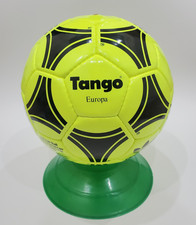 Ballon de football Adidas