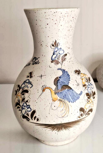 Jolie vase fait main - , signé