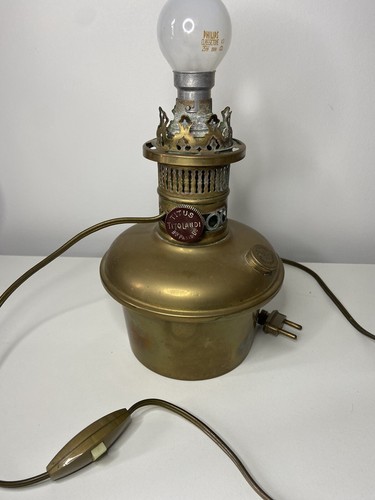 Lampe pétrole électrifié - lampe,