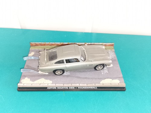 1405264 voiture james - 1405264,