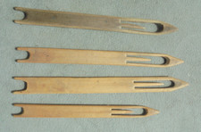 lot de 4 Navettes anciennes