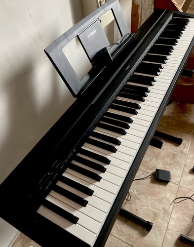 Piano yamaha casque - p-45,
