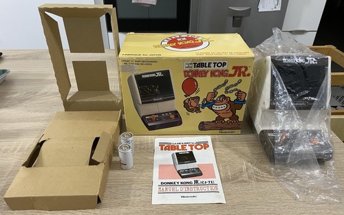 Table top nintendo game - nintendo,