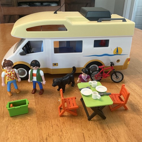 Playmobil family camper - ,
