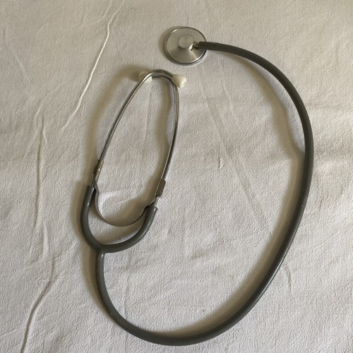 Joli ancien stéthoscope - joli,