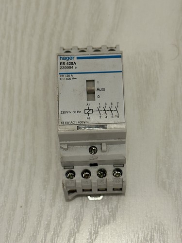 Contacteur pôles hager es - 4,