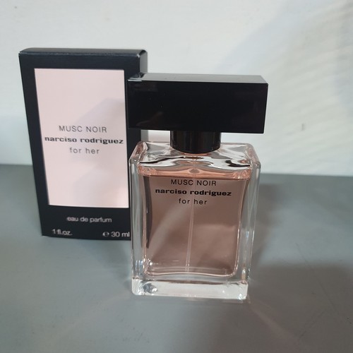 Prix baisse musc - musc, noir