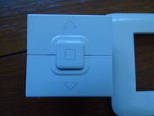 LEGRAND Mosaic 77026    1 interrupteur bouton volet  avec 1 plaque finition