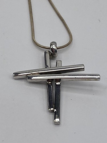 Crucifix moderne argent - moderne,