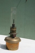lampe à pétrole titus