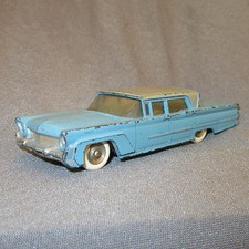 61E Vintage Rare Dinky 532