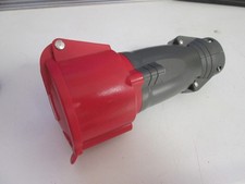 prise   Hypra Legrand 3P+N+T