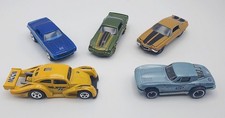 Lot 8 1/64 Hot Wheels M4 Maisto Jada Toys Camaro VW Cox Corvette voir photos