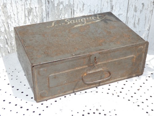 Rare casier boite paquetage - de,