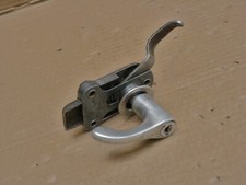 SERRURE INTERIEURE ET POIGNEE