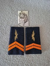 Paire de petit fourreaux d'épaule armée de l'air grade caporal