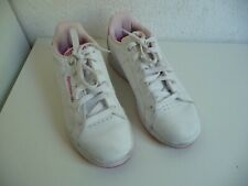 sneakers REEBOK taille 36 blancs et roses vintage