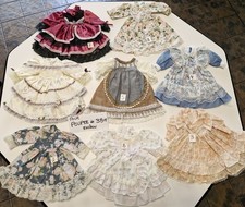 ROBES POUPEES  DE PORCELAINE