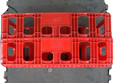 2 Lot Vtg Rouge Coke Coca-Cola Entreprises Plastique Caisse 591ml Soda Porteur