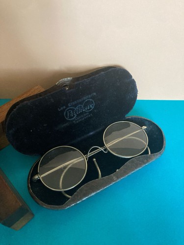 Ancienne paire lunettes - de,
