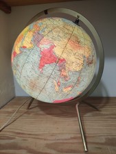 Globe Lumineux Papier Sur