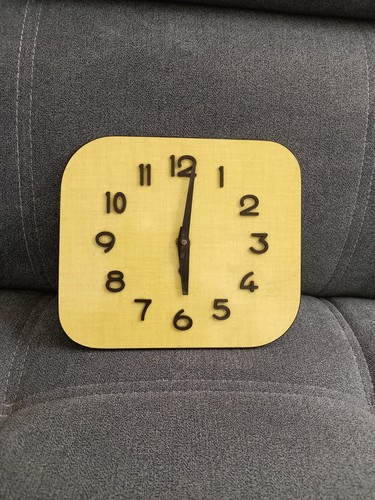 Horloge murale ancienne