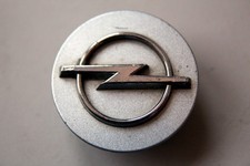 Véritable cache-moyeu de roue