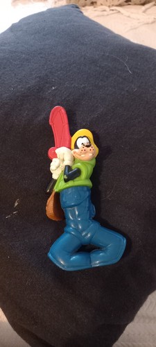 Figurine disney dingo le - disney.,