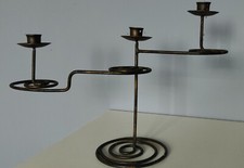 Très joli chandelier 3 branches en fer forgé