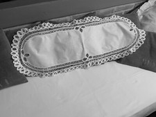 linge ancien Napperon Chemin De Table En Lin Et Dentelle Aux Lacets