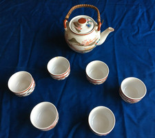 Service à thé en porcelaine décor japonais