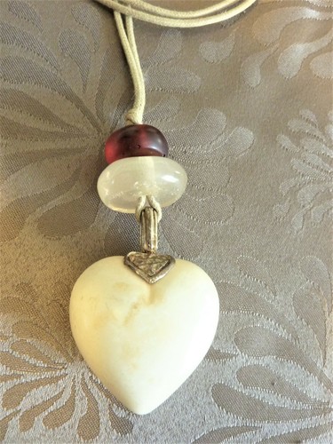 Grand collier pendentif